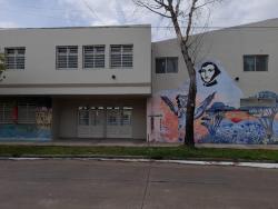 LA “ESTEBAN ECHEVERRÍA”: UNA ESCUELA LLENA DE HISTORIA LA “ESTEBAN ECHEVERRÍA”: UNA ESCUELA LLENA DE HISTORIA